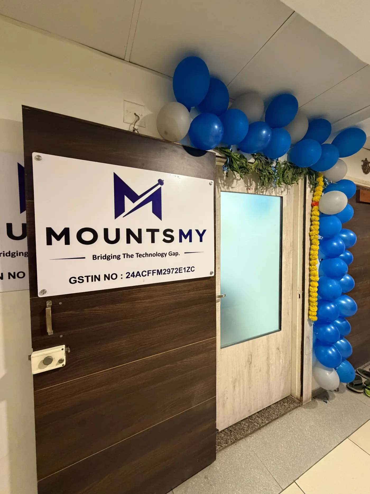 MOUNTSMY office workspace in Ahmedabad